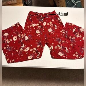 Brand new never worn. Cute, soft, casual, high waisted